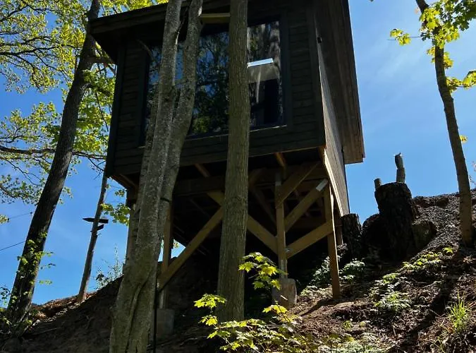 Vaettervy Glamping- Ravinstuga